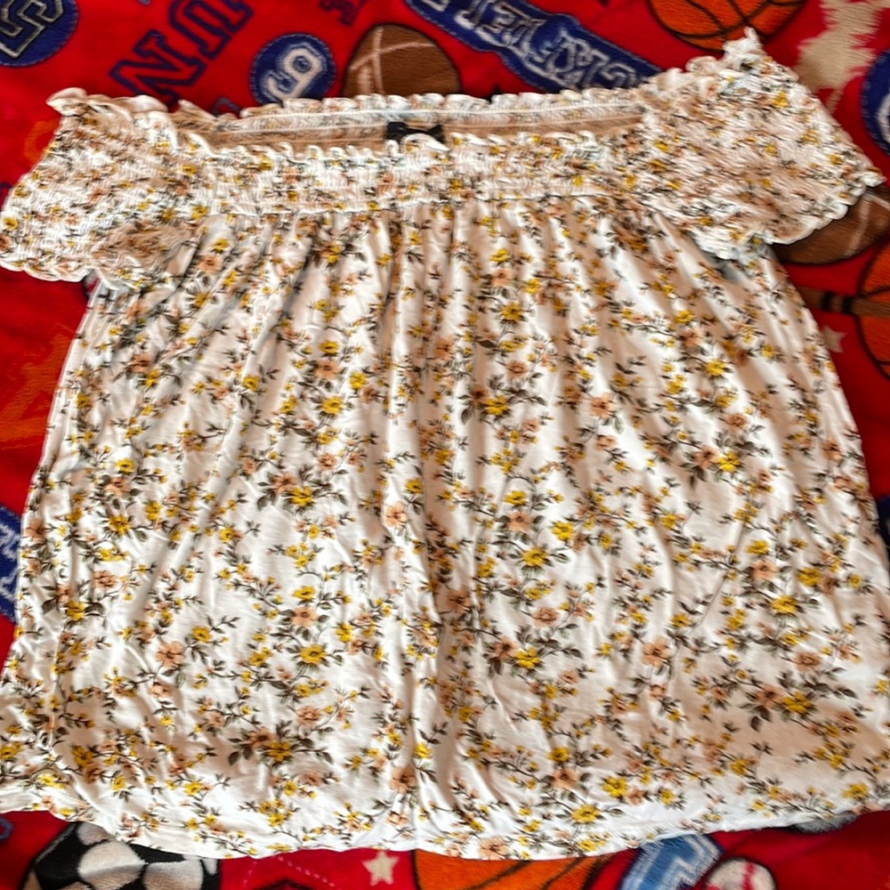 Super soft and cute, great for any season and is very great for going out.